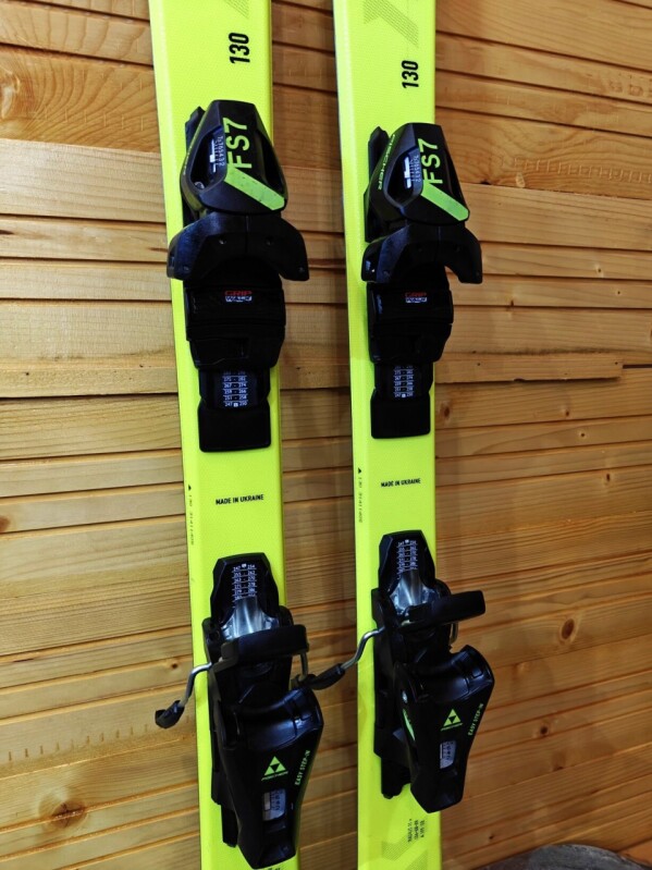 LYŽE FISCHER RC4 RACE JR 130CM